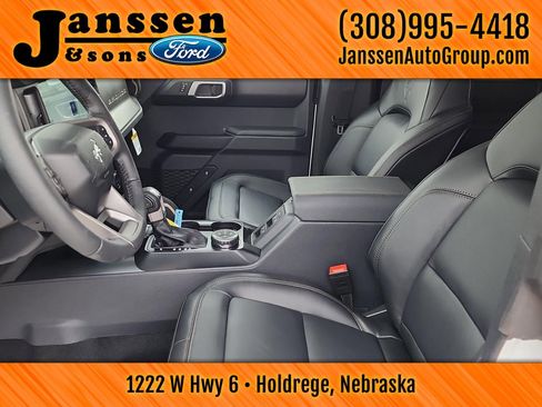 New 2025 Ford Bronco Badlands w/ Sasquatch Package AWD/4WD image 20