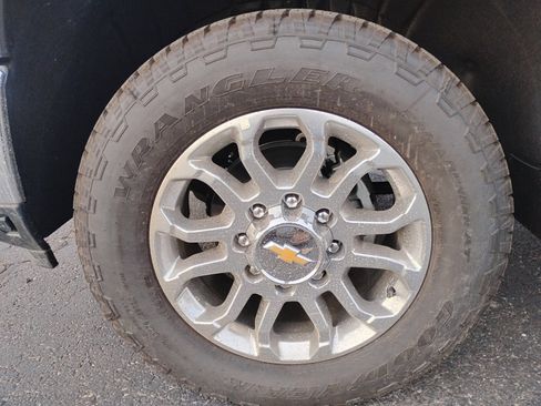 New 2025 Chevrolet Silverado 2500 LTZ w/ LTZ Convenience Package image 11