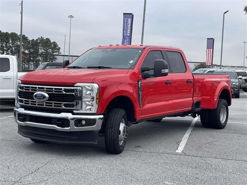 Certified 2024 Ford F350 XLT w/ FX4 Off-Road Package image 27