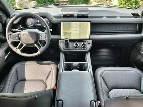 Used 2026 Land Rover Defender 110 S AWD/4WD image 12