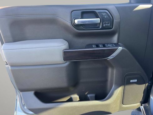 Used 2020 GMC Sierra 1500 SLT w/ SLT Premium Plus Package image 31