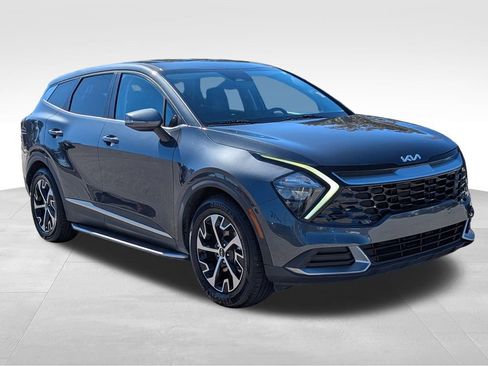 Certified 2023 Kia Sportage EX image 2