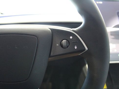 Used 2026 Tesla Model Y Long Range image 29