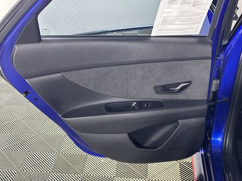 Used 2022 Hyundai Elantra N FWD image 20