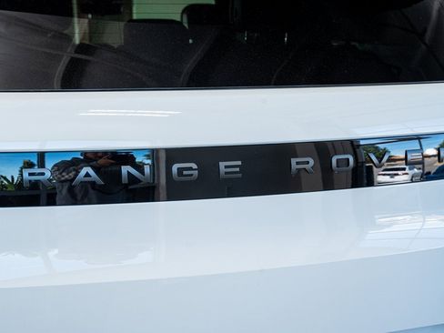 Used 2024 Land Rover Range Rover Sport Dynamic SE image 27