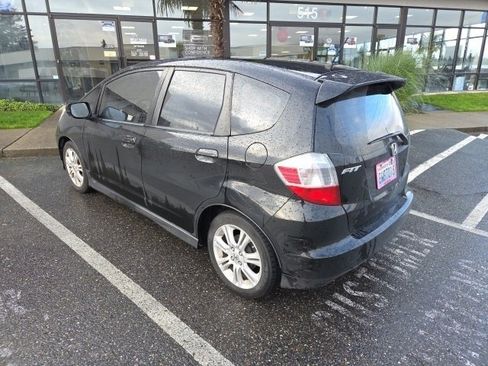 Used 2010 Honda Fit Sport image 2