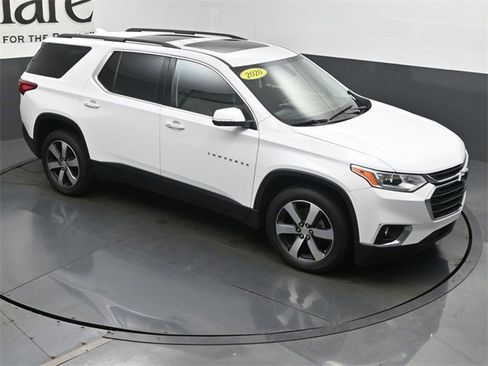 Used 2020 Chevrolet Traverse LT w/ LT Premium Package image 54