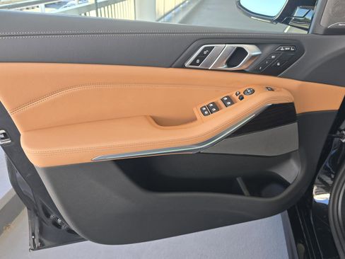 New 2026 BMW X7 xDrive40i w/ M Sport Package image 15