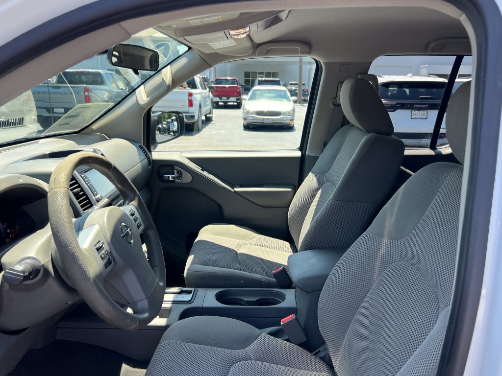 Used 2019 Nissan Frontier SV AWD/4WD image 8