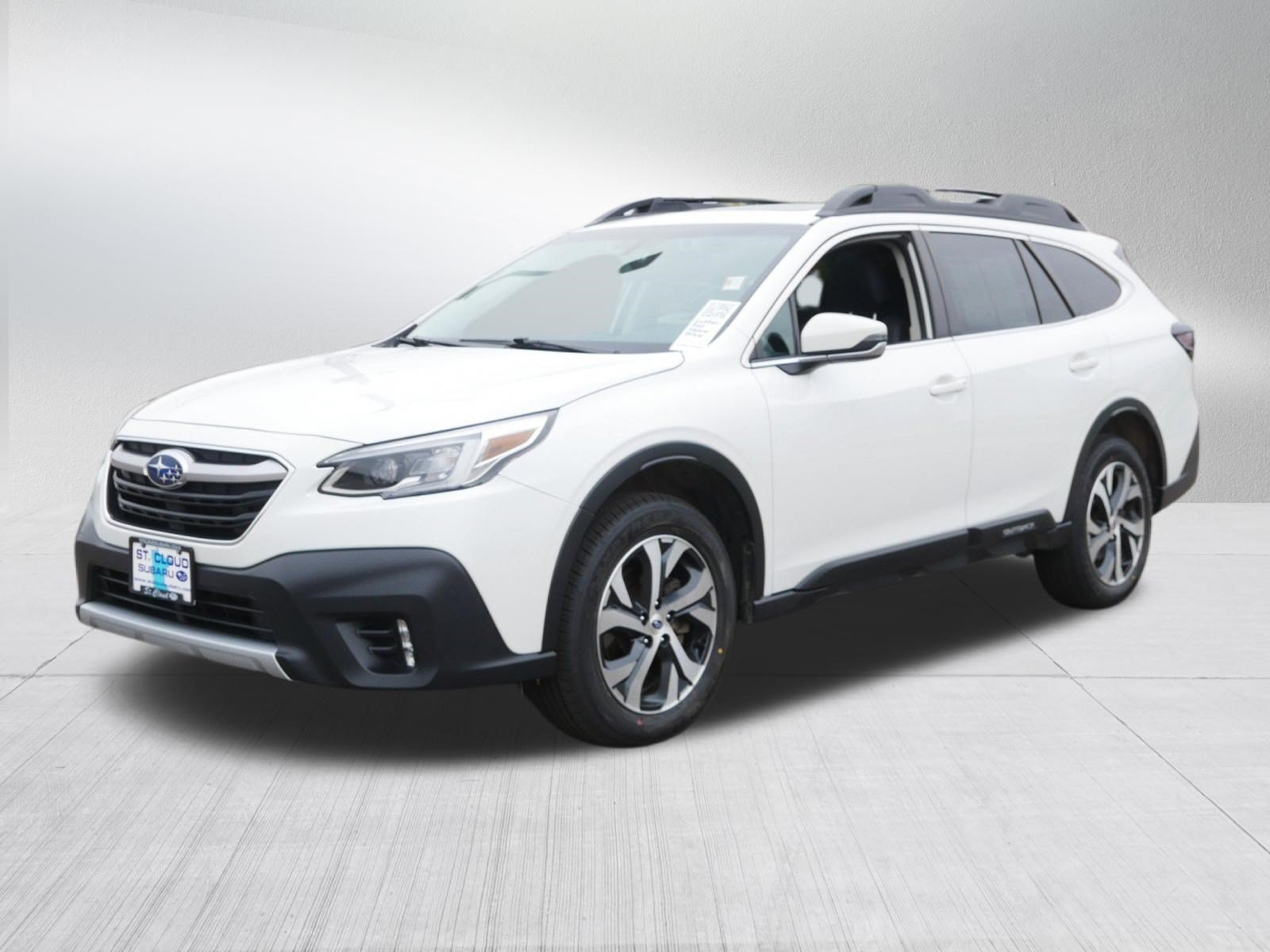 Used 2022 Subaru Outback Limited AWD/4WD image 3