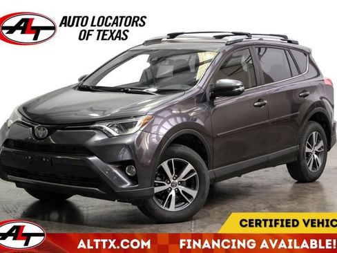 Used 2018 Toyota RAV4 XLE image 1