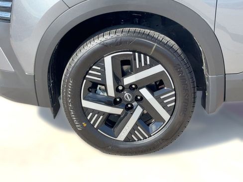 New 2026 Nissan Kicks SV w/ SV Premium Package image 12