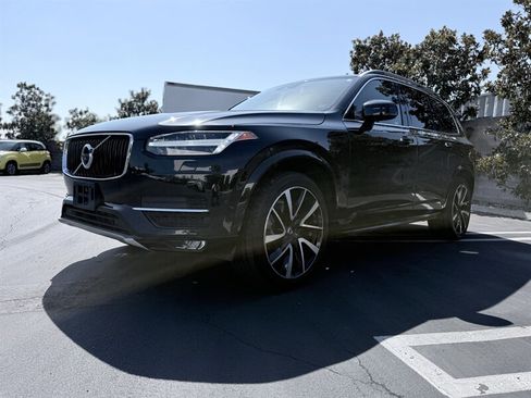 Used 2019 Volvo XC90 T6 Momentum w/ Advanced Package AWD/4WD image 7