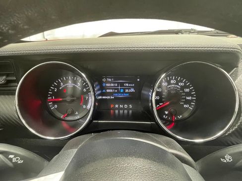 Used 2017 Ford Mustang Convertible RWD image 34