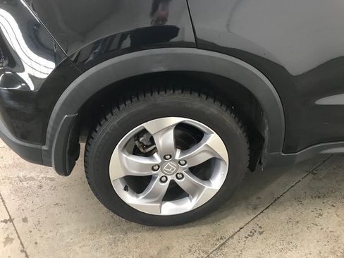 Used 2022 Honda HR-V LX image 45