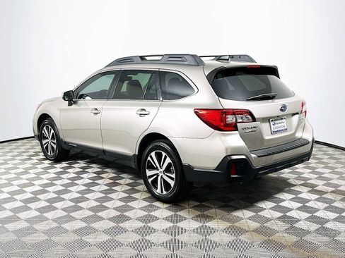Used 2018 Subaru Outback 3.6R Limited image 5