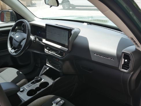 Used 2025 Ford Bronco Sport Big Bend w/ Convenience Package AWD/4WD image 24