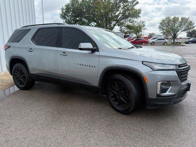 Used 2023 Chevrolet Traverse LT w/ LPO, Cargo Package AWD/4WD image 18