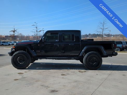 Used 2023 Jeep Gladiator Rubicon w/ Cold Weather Group image 3