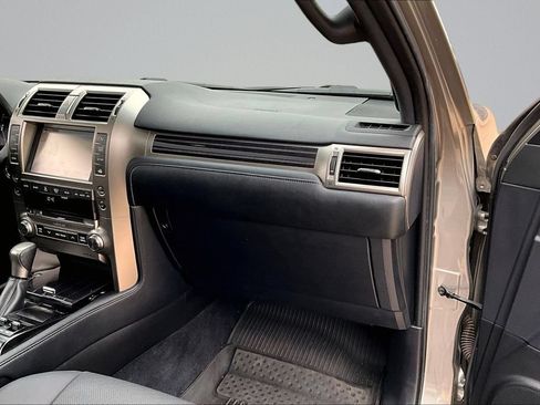 Used 2021 Lexus GX 460 Premium AWD/4WD image 14