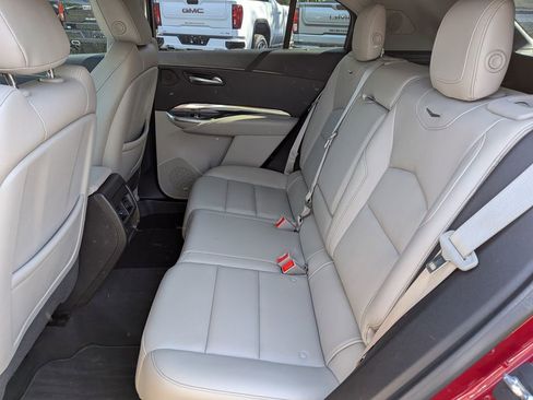 Used 2019 Cadillac XT4 Luxury image 16