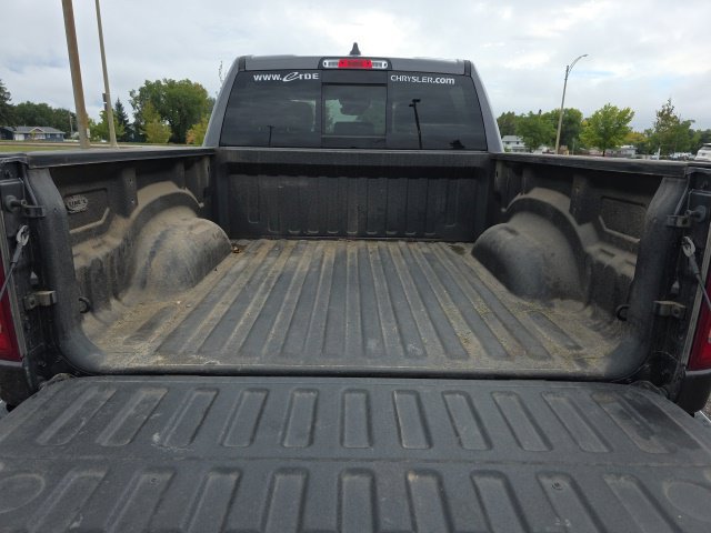 Used 2022 RAM 1500 Laramie AWD/4WD image 8