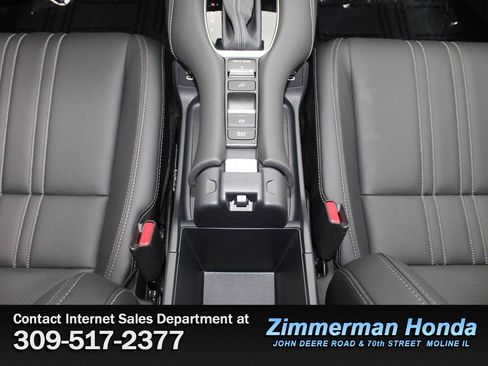 Certified 2024 Honda HR-V EX-L image 18