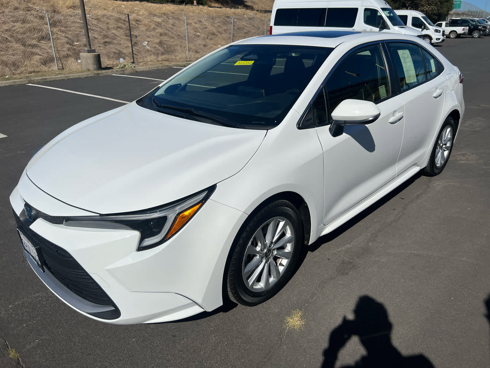 Certified 2023 Toyota Corolla XLE w/ Carpet Mat Package (TMS) FWD image 5