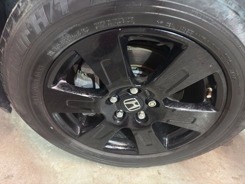 Used 2019 Honda Ridgeline Black Edition image 32