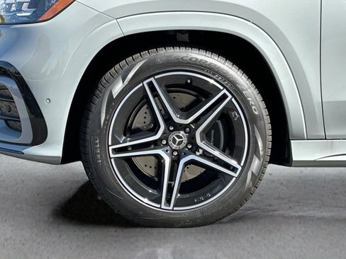 New 2024 Mercedes-Benz GLS 450 4MATIC image 34
