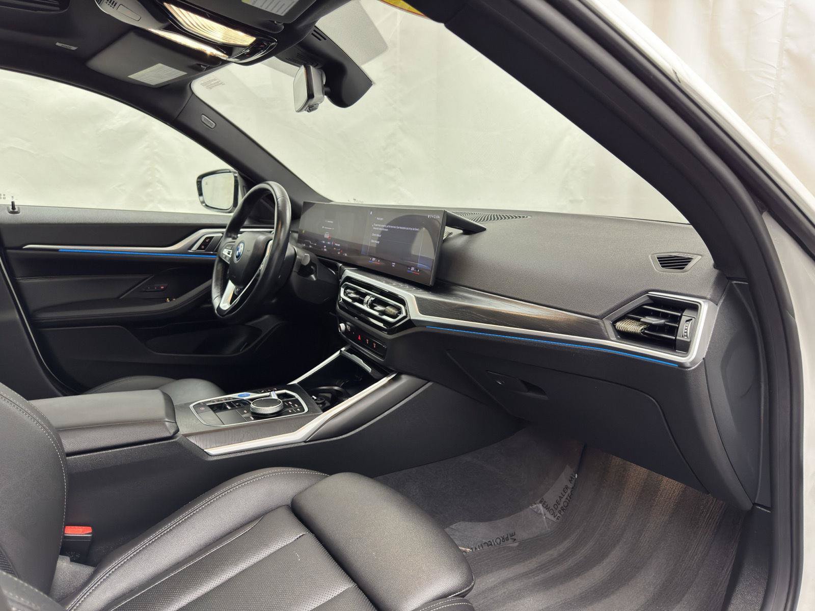 Used 2023 BMW i4 eDrive35 w/ Premium Package RWD image 39