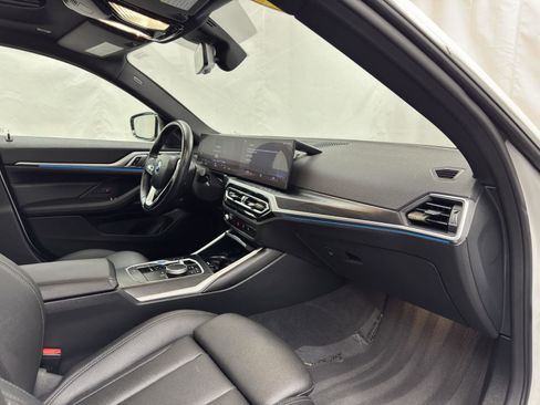 Used 2023 BMW i4 eDrive35 w/ Premium Package image 39
