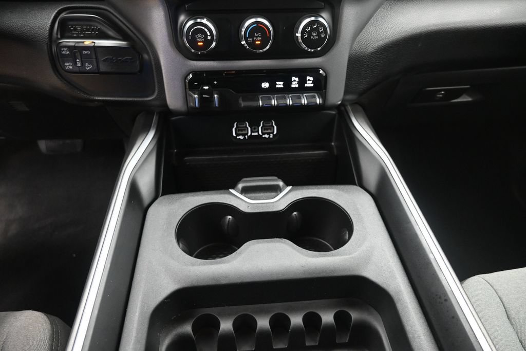 Used 2024 RAM 2500 Big Horn w/ Off Road Package AWD/4WD image 13