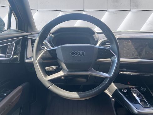 Used 2022 Audi Q4 e-tron Premium Plus AWD/4WD image 8