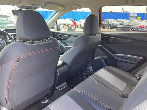 Used 2019 Subaru Crosstrek 2.0i Premium w/ Popular Package #3 AWD/4WD image 14