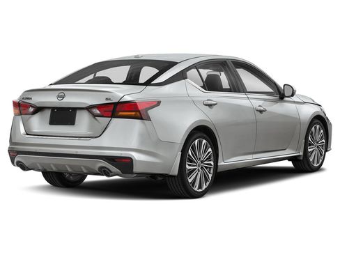 New 2025 Nissan Altima 2.5 SL image 32