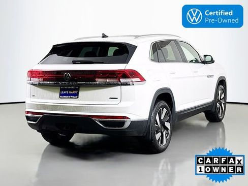 Used 2025 Volkswagen Atlas Cross Sport SEL image 7
