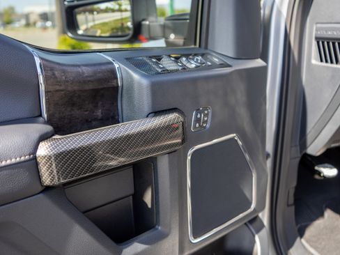 Used 2022 Ford F250 Lariat w/ Lariat Ultimate Package image 28