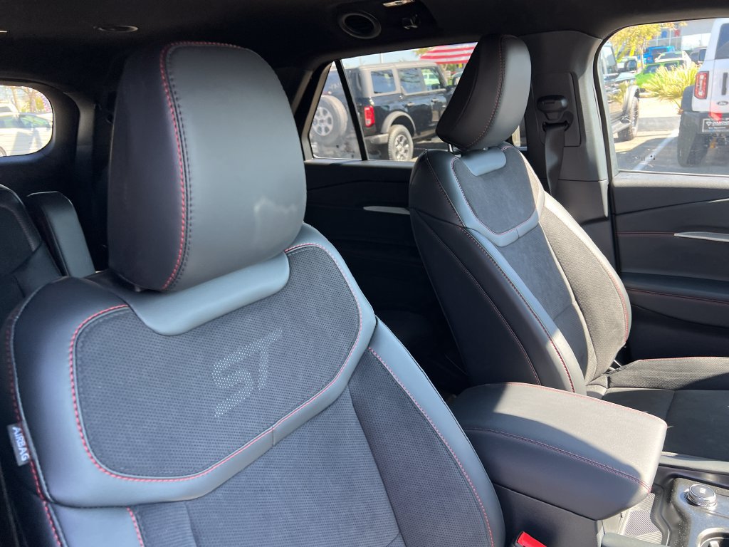 New 2026 Ford Explorer ST AWD/4WD image 14