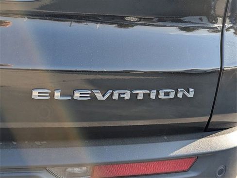 New 2026 GMC Acadia Elevation image 7