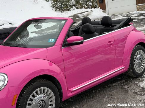 Used 2014 Volkswagen Beetle 1.8T image 37