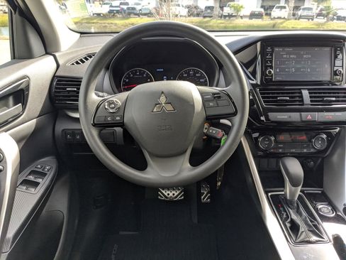 Used 2025 Mitsubishi Eclipse Cross ES image 15