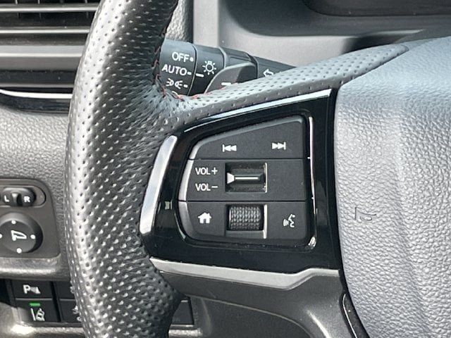 Used 2025 Honda Ridgeline Black Edition image 12