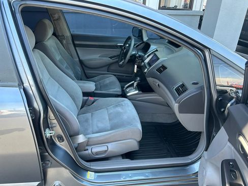 Used 2010 Honda Civic LX image 17