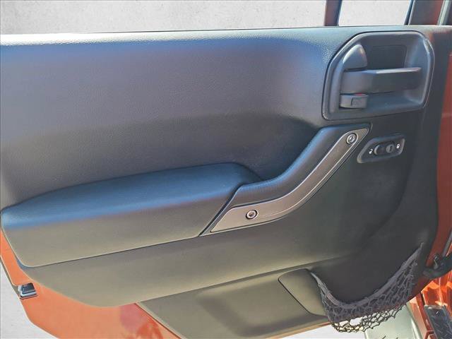 Used 2014 Jeep Wrangler Unlimited Sport w/ Quick Order Package 24S AWD/4WD image 9