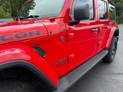 Used 2018 Jeep Wrangler Unlimited Rubicon image 24