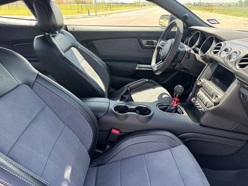 Used 2020 Ford Mustang Shelby GT350 w/ Technology Package RWD image 32