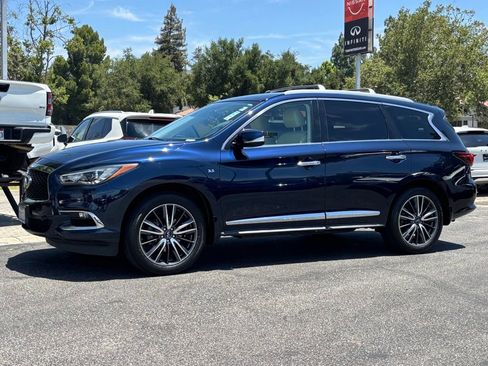 Used 2017 INFINITI QX60 FWD w/ Deluxe Technology Package image 8