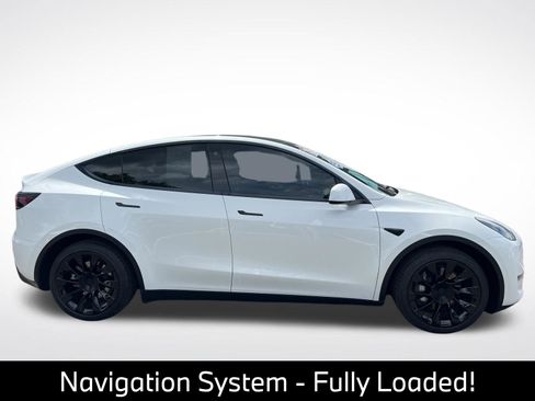 Used 2023 Tesla Model Y Long Range AWD/4WD image 10