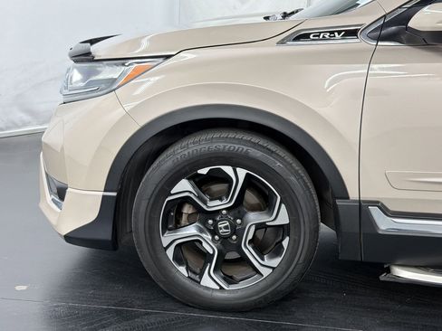 Used 2019 Honda CR-V Touring image 29
